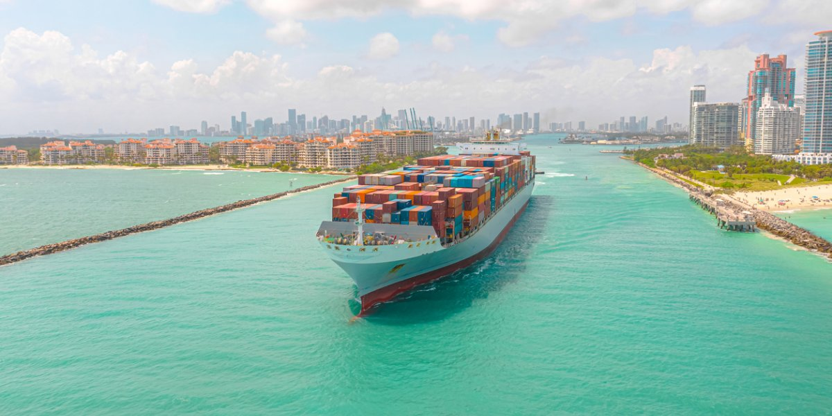 Image missing description