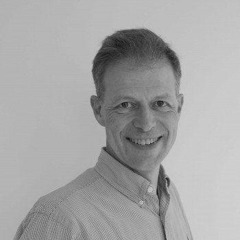 Image missing description