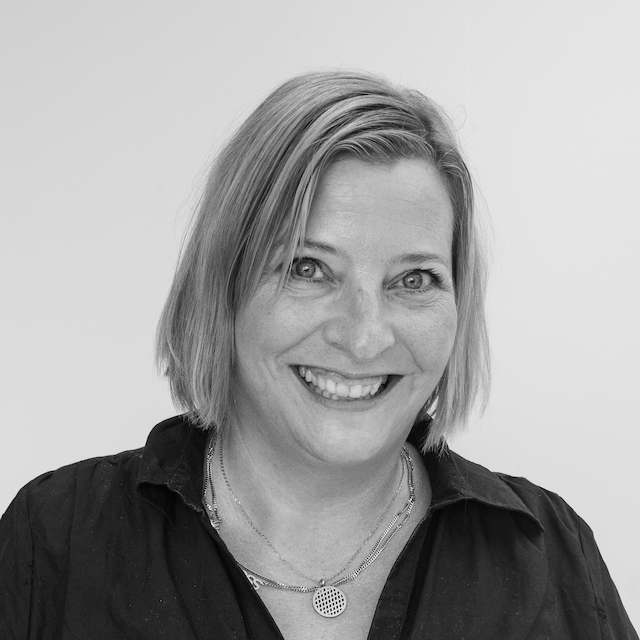 Image missing description