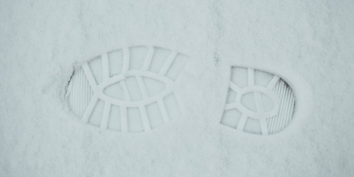 Fotspor i snø